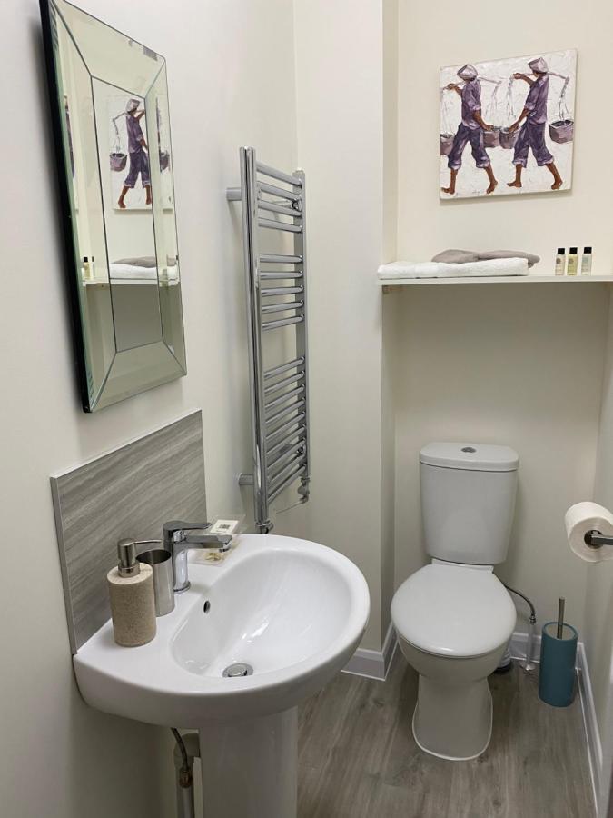Upton Country Park Guest House Northampton Extérieur photo