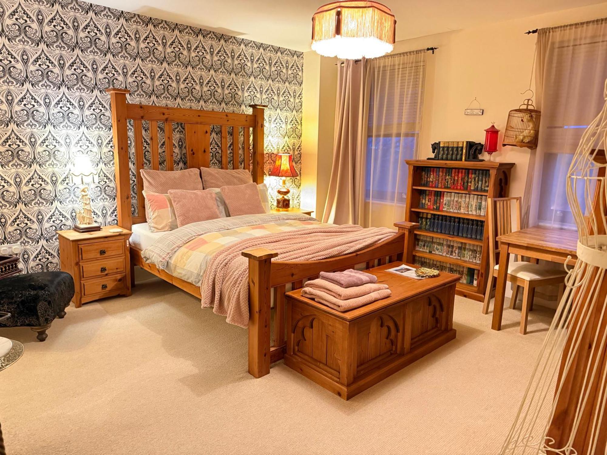 Upton Country Park Guest House Northampton Extérieur photo
